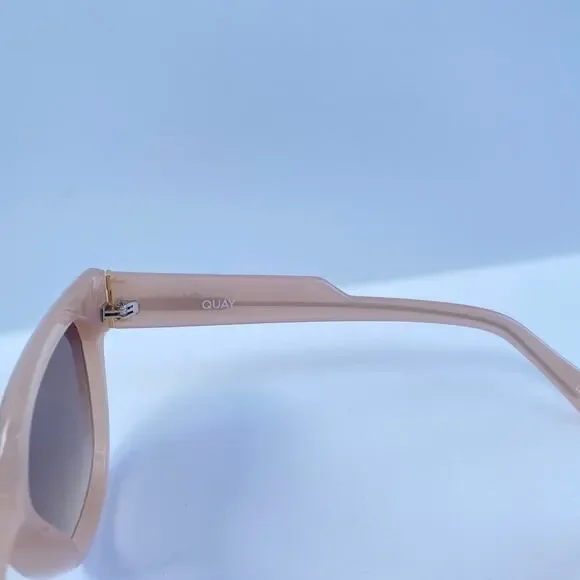 Quay Australia Noosa Bevel Milky Blush/Brown Cat Eye Sunglasses display picture 3